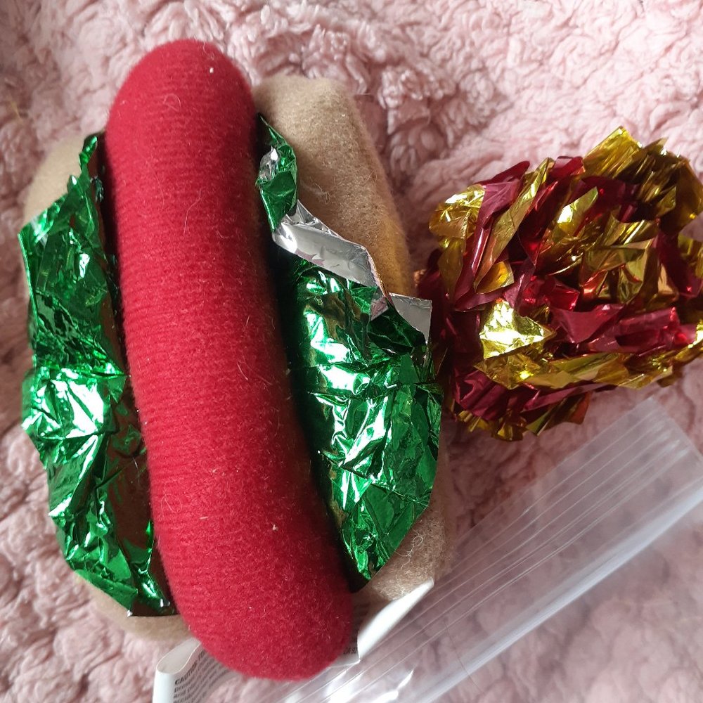 SALE!! Brand New Cat Toy